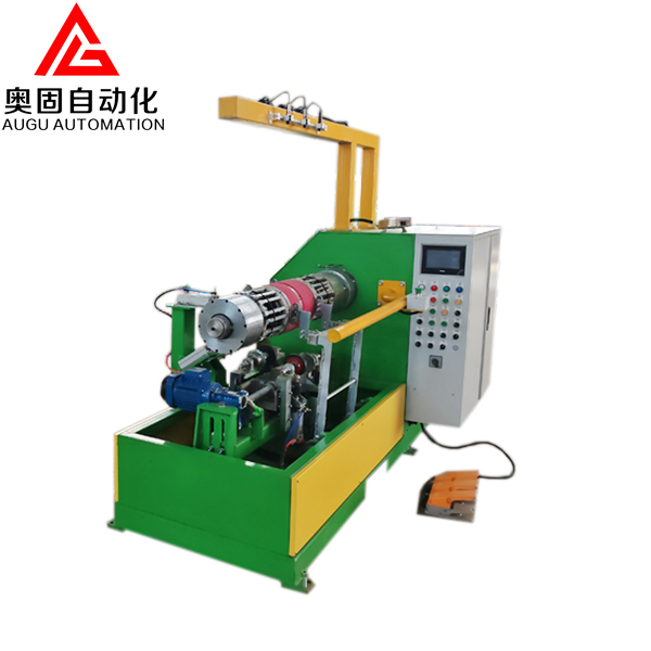 Máquina de construção de pneus de triciclo